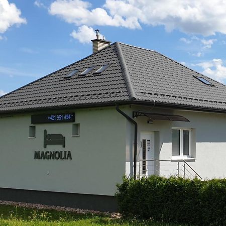 Отель Ubytovanie Magnolia Lipany Экстерьер фото